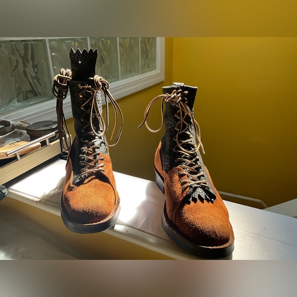 JK CUSTOM SUPERDUTY BISON ROUGHOUT BOOT 10E - Picture 1 of 14